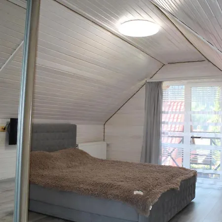Перлина Карпатських Гір Aparthotel *